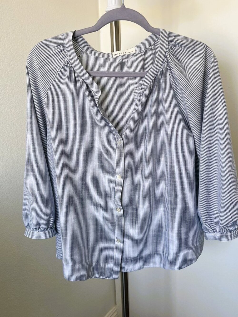 Be Cool Women S Blue White Striped Blouse 3/4 Sleeve V-Neck Rayon Cotton Top
